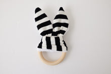 Load image into Gallery viewer, Bunny Ear Teether