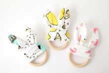 Load image into Gallery viewer, Bunny Ear Teether