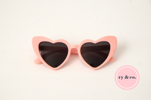 Load image into Gallery viewer, Heart Sunglasses
