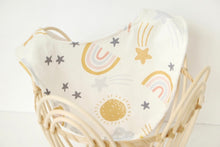 Load image into Gallery viewer, Snap Closure Bib