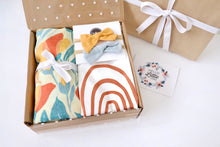Load image into Gallery viewer, Eleanor Baby Gift Set