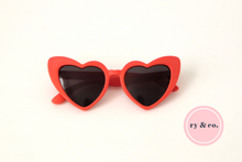 Load image into Gallery viewer, Heart Sunglasses
